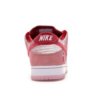 Nike Sb dunk low strangeLove (regular box)